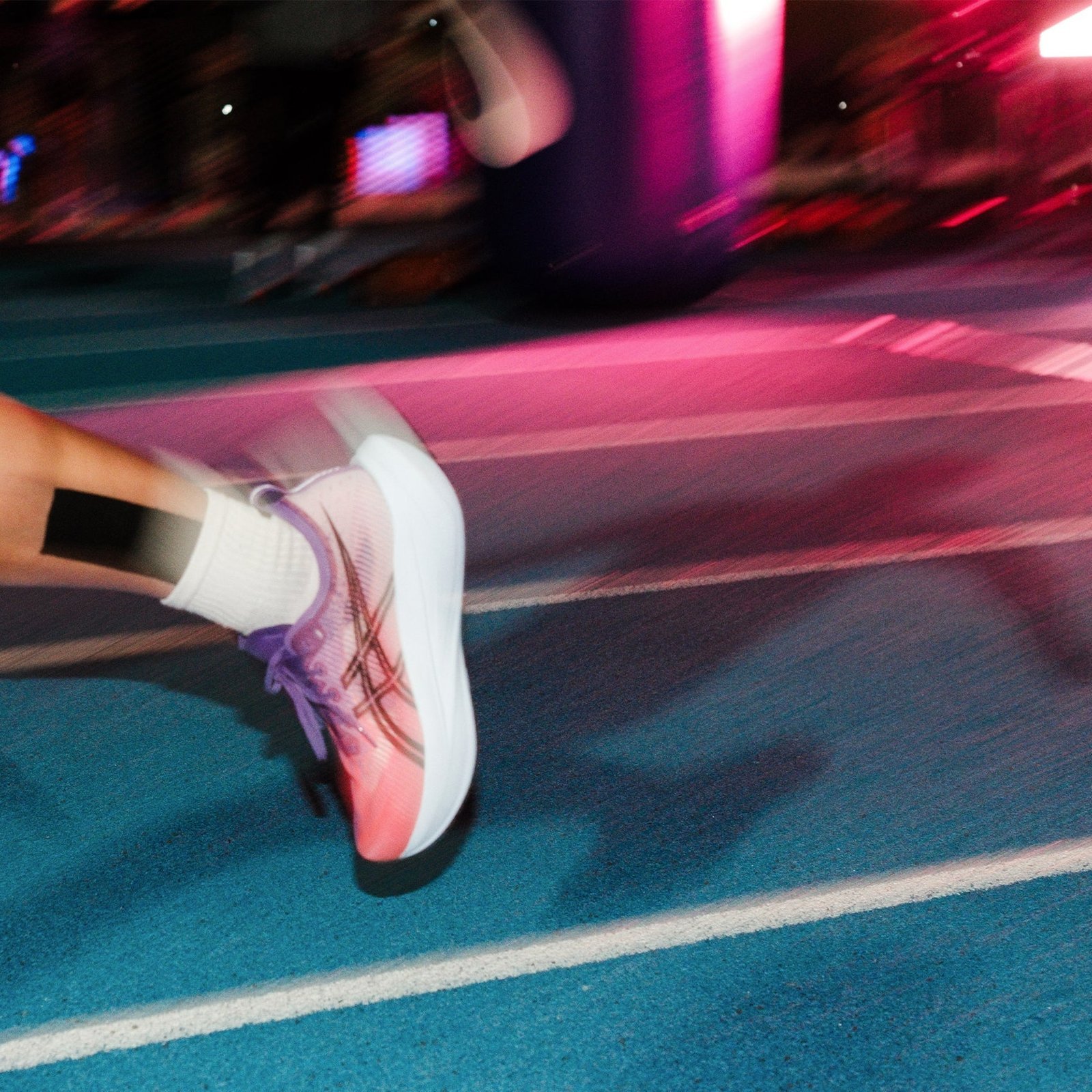 Unisex ASICS Megablast - Image 6